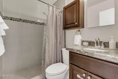 3302 E Pinchot Avenue #9, Phoenix, AZ 85018 - Photo 8