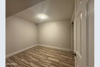 6814 N 35th Avenue #D, Phoenix, AZ 85017 - Photo 10