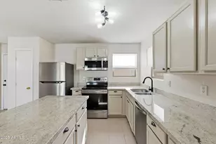 2354 E Palm Beach Dr, Chandler, AZ 85249 - Photo 10