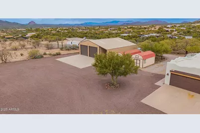 1540 E Circle Mountain Road, New River, AZ 85087 - Photo 18