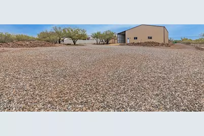 1540 E Circle Mountain Road, New River, AZ 85087 - Photo 26
