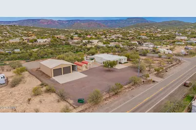 1540 E Circle Mountain Road, New River, AZ 85087 - Photo 8