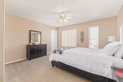 30304 N Desert Willow Boulevard, San Tan Valley, AZ 85143 - Photo 26