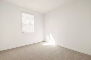 32960 N Vineyard Ave, San Tan Valley, AZ 85143 - Photo 16