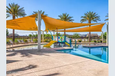 32960 N Vineyard Avenue, San Tan Valley, AZ 85143 - Photo 58