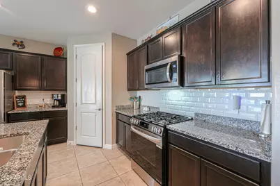 37750 W San Alvarez Avenue, Maricopa, AZ 85138 - Photo 10