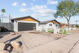 8408 E Rancho Vista Dr, Scottsdale, AZ 85251 - Photo 2