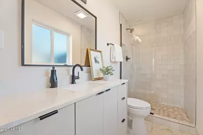8408 E Rancho Vista Drive, Scottsdale, AZ 85251 - Photo 24