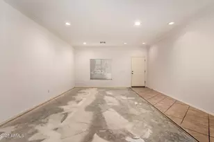 15221 W Cortez St, Surprise, AZ 85379 - Photo 12