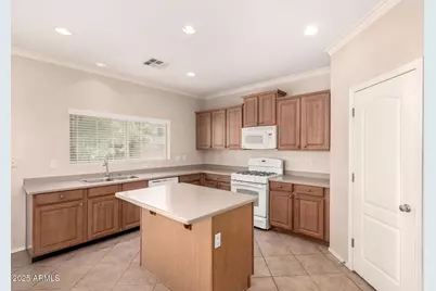 15221 W Cortez Street, Surprise, AZ 85379 - Photo 20