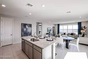 17920 W Montana De Oro Dr, Surprise, AZ 85387 - Photo 4