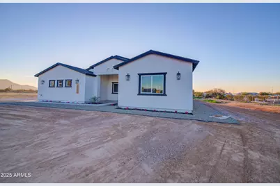 12608 S Airport Road, Buckeye, AZ 85326 - Photo 6