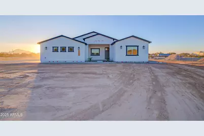 12608 S Airport Road, Buckeye, AZ 85326 - Photo 2