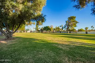 1718 E Gaylon Dr, Tempe, AZ 85282 - Photo 32