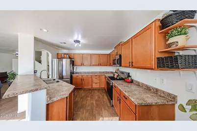 22207 W Tonto Street, Buckeye, AZ 85326 - Photo 4