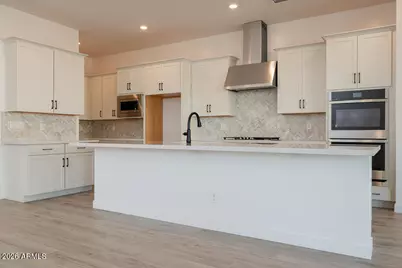 1292 E Plum Street, Gilbert, AZ 85298 - Photo 2