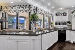 721 E San Pedro Ave, Gilbert, AZ 85234 - Photo 30