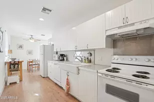 948 S Ash Ave, Tempe, AZ 85281 - Photo 32