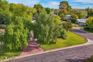 104 E Myrtle Ave, Phoenix, AZ 85020 - Photo 8