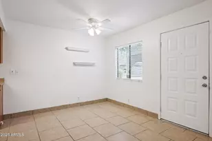 286 W Palomino Dr, Chandler, AZ 85225 - Photo 8