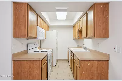 286 W Palomino Drive #79, Chandler, AZ 85225 - Photo 12