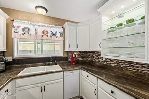 10925 W Cherry Hills Drive West, Sun City, AZ 85351 - Photo 18