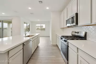 17328 W Dahlia Drive, Surprise, AZ 85388 - Photo 10