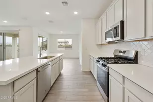 17328 W Dahlia Dr, Surprise, AZ 85388 - Photo 10