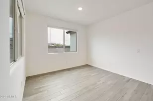 17328 W Dahlia Dr, Surprise, AZ 85388 - Photo 20