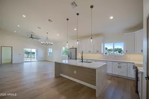 21236 W Shasta St, Buckeye, AZ 85326 - Photo 6