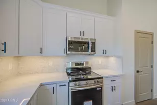 21236 W Shasta St, Buckeye, AZ 85326 - Photo 12