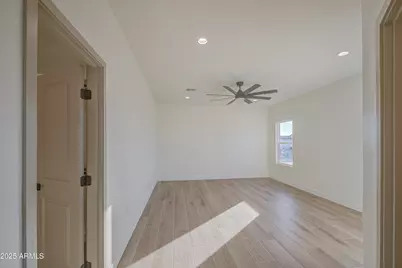 21236 W Shasta Street, Buckeye, AZ 85326 - Photo 18