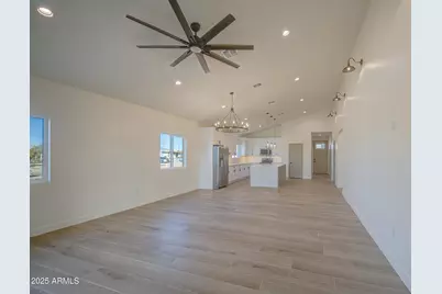 21236 W Shasta Street, Buckeye, AZ 85326 - Photo 16