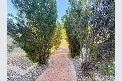 6874 W Blackhawk Drive, Glendale, AZ 85308 - Photo 34