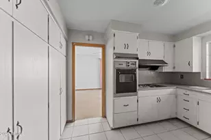 111 W Yavapai St, Wickenburg, AZ 85390 - Photo 12