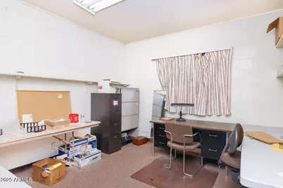 61 N Hibbert --, Mesa, AZ 85201 - Photo 12