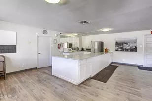 15606 S Gilbert Rd, Chandler, AZ 85225 - Photo 36