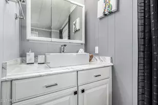 15606 S Gilbert Rd, Chandler, AZ 85225 - Photo 18