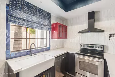 6153 N 28th Place, Phoenix, AZ 85016 - Photo 12