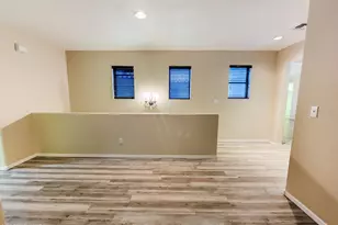 18513 W Mariposa Dr, Surprise, AZ 85374 - Photo 12