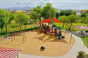 16987 W Saguaro Park Ln, Surprise, AZ 85387 - Photo 38