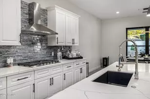 24225 N 65th Ave, Glendale, AZ 85310 - Photo 20