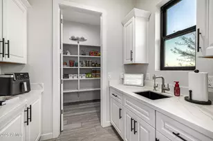 24225 N 65th Ave, Glendale, AZ 85310 - Photo 24