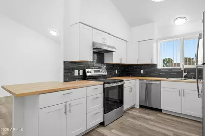 248 Meadows Drive, Sierra Vista, AZ 85635 - Photo 14