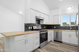 248 Meadows Dr, Sierra Vista, AZ 85635 - Photo 14