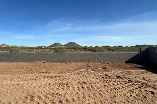 25499 N 75th Ln, Peoria, AZ 85383 - Photo 6