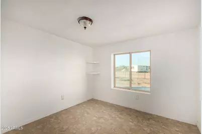 705 S 350th Avenue, Tonopah, AZ 85354 - Photo 16