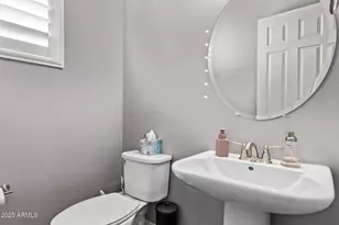 1076 E Kensington Rd, Gilbert, AZ 85297 - Photo 18