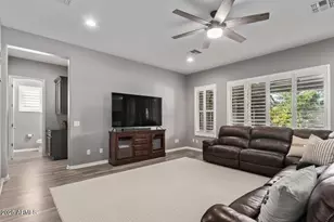 1076 E Kensington Rd, Gilbert, AZ 85297 - Photo 6