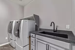 1076 E Kensington Rd, Gilbert, AZ 85297 - Photo 36